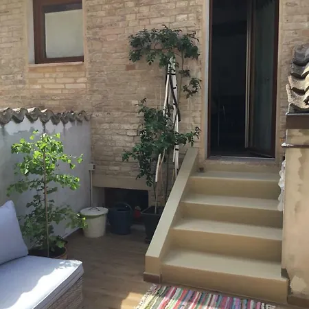 Lägenhet Elegante Duplex Centro Storico Corridonia